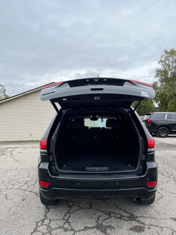 2020 Jeep Grand Cherokee Image 7