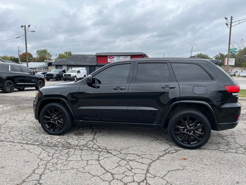2020 Jeep Grand Cherokee Image 9