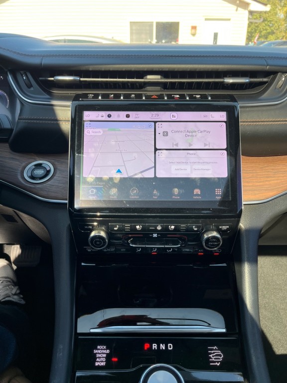2021 Jeep Grand Cherokee Image 11