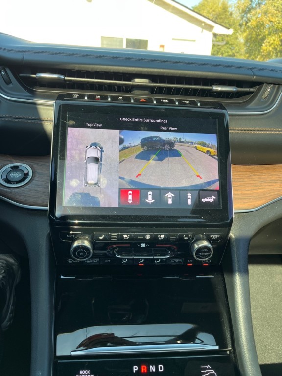 2021 Jeep Grand Cherokee Image 15
