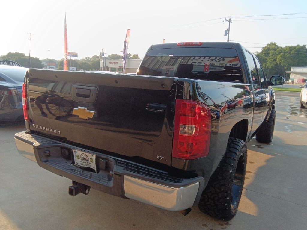 2013 Chevrolet Silverado 1500 Image 3