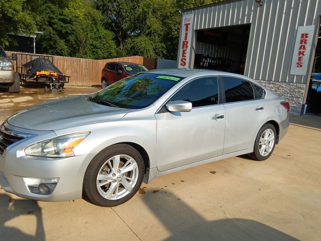 2015 Nissan Altima Image 3