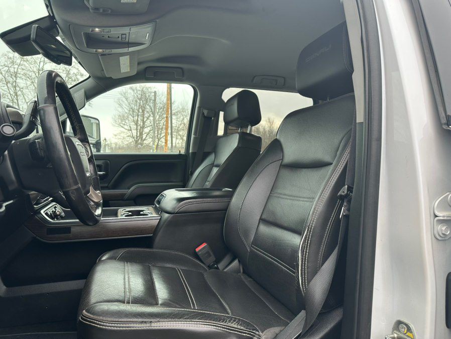2018 GMC Sierra 2500 Image 7