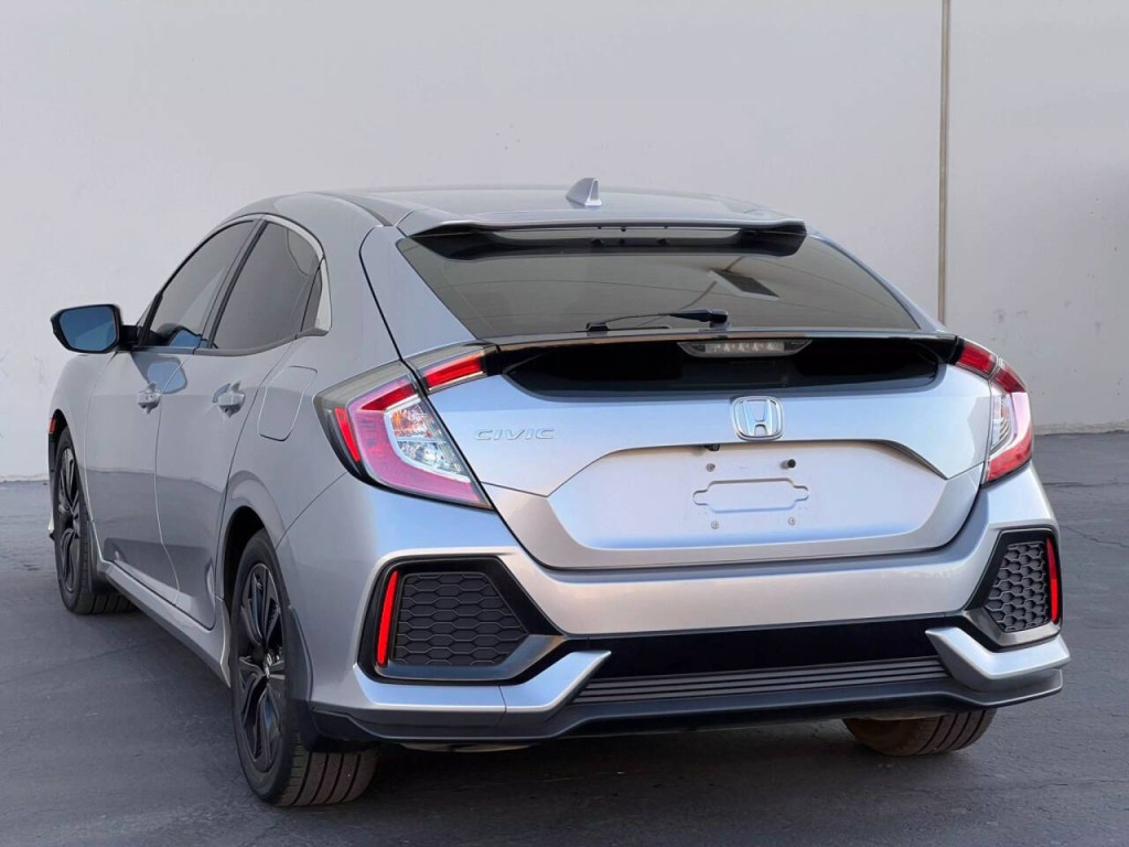 2018 Honda Civic Image 6