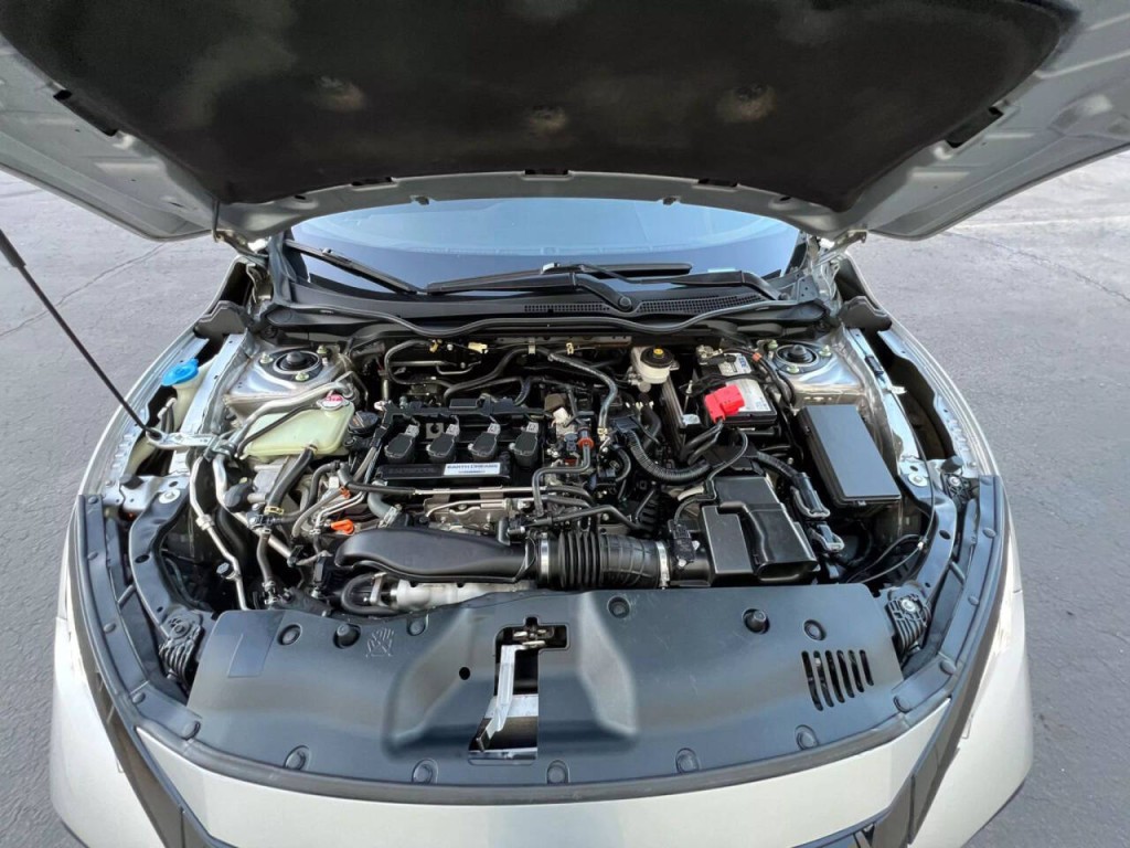 2018 Honda Civic Image 21