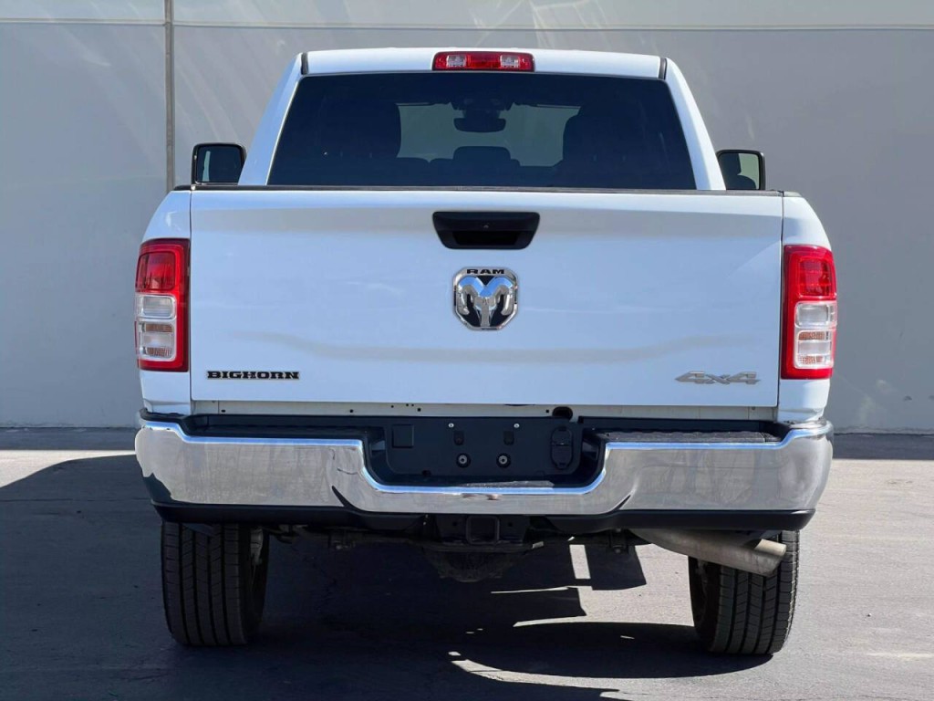 2024 RAM 2500 Image 7