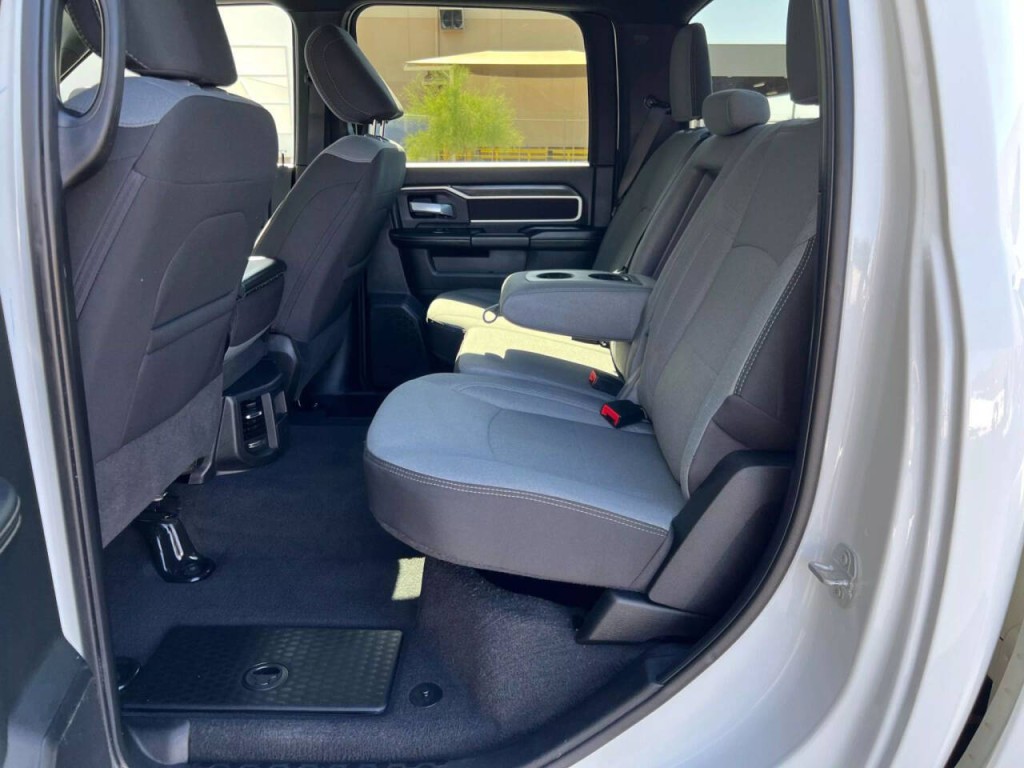 2024 RAM 2500 Image 15