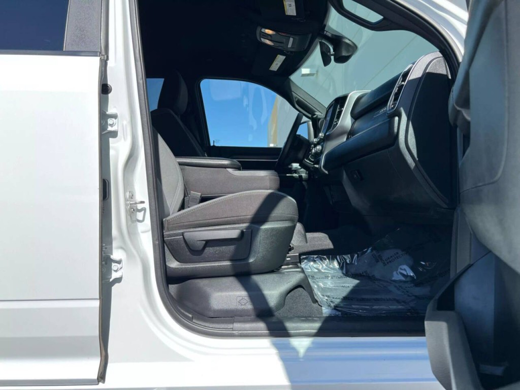 2024 RAM 2500 Image 20