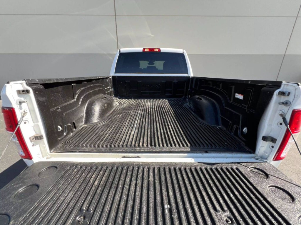 2024 RAM 2500 Image 21