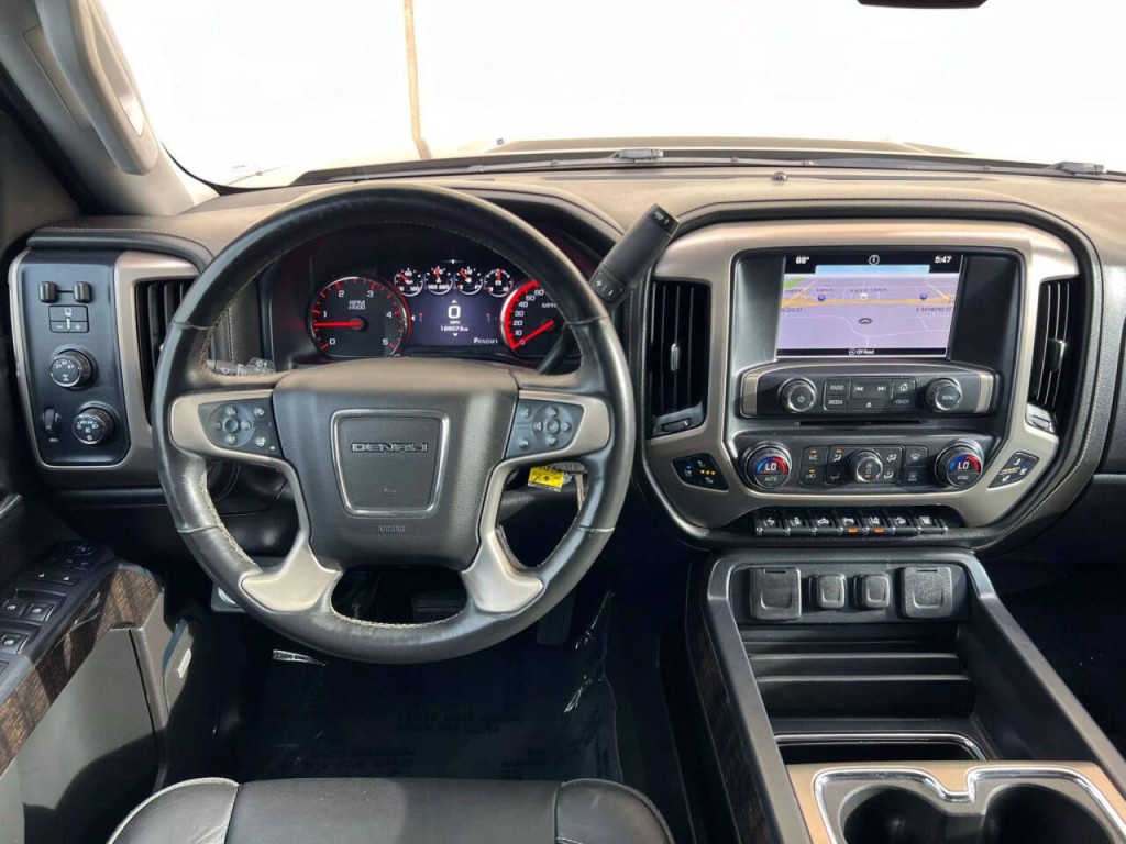 2016 GMC Sierra 2500 Image 14