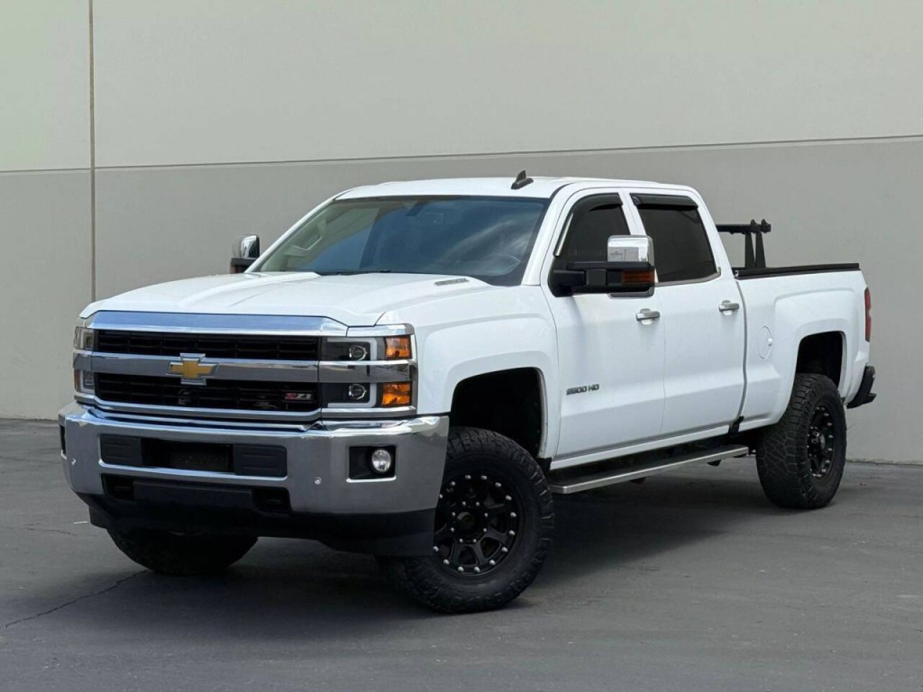 2016 Chevrolet Silverado 1500 Image 3