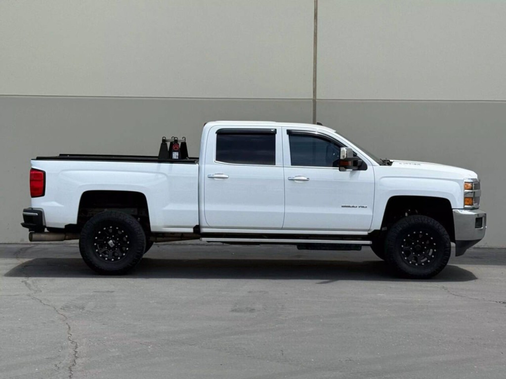 2016 Chevrolet Silverado 1500 Image 4