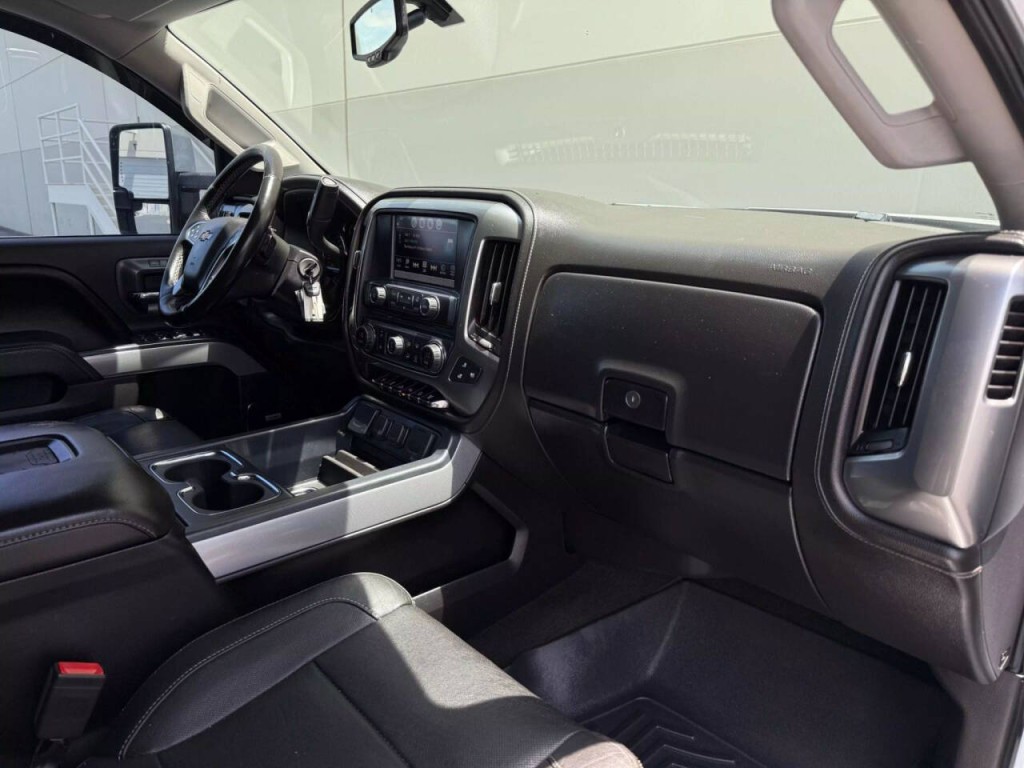 2016 Chevrolet Silverado 1500 Image 20