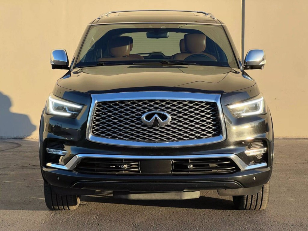 2021 INFINITI QX80 Image 2