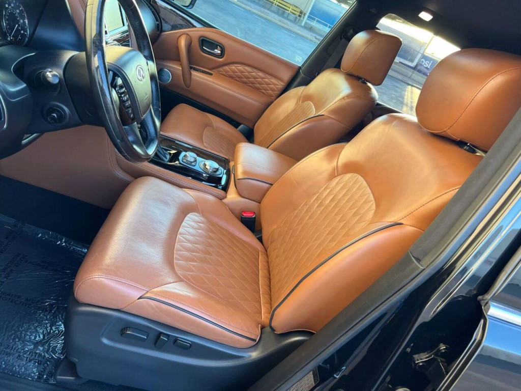 2021 INFINITI QX80 Image 10