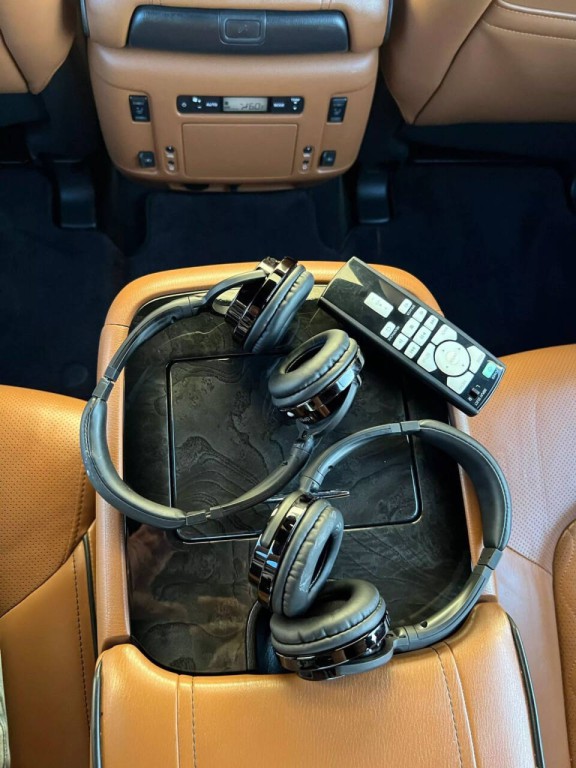 2021 INFINITI QX80 Image 14