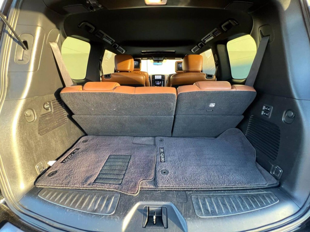 2021 INFINITI QX80 Image 27