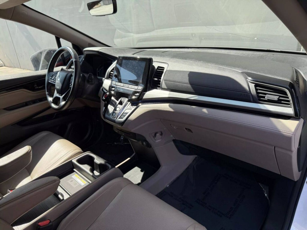 2018 Honda Odyssey Image 21
