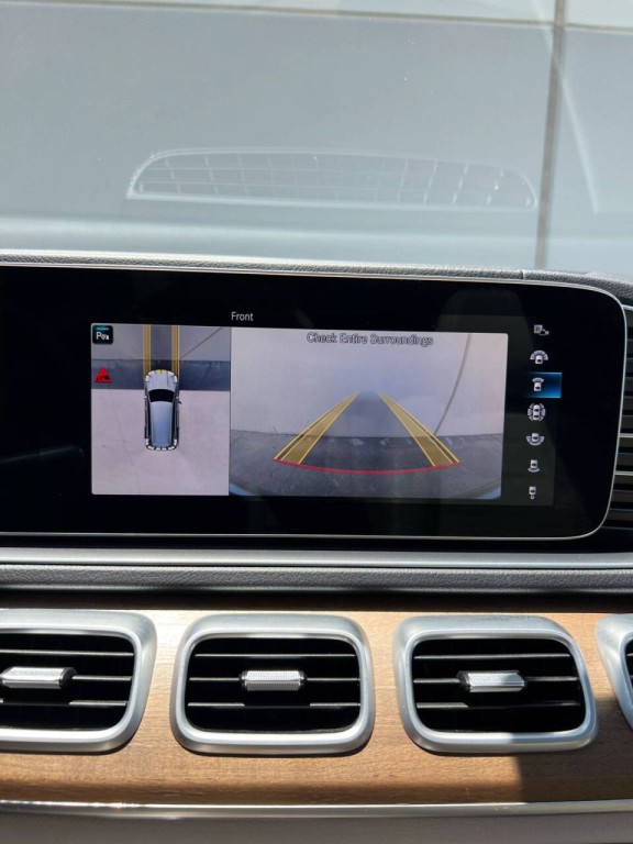 2021 Mercedes-Benz GLS-Class Image 23