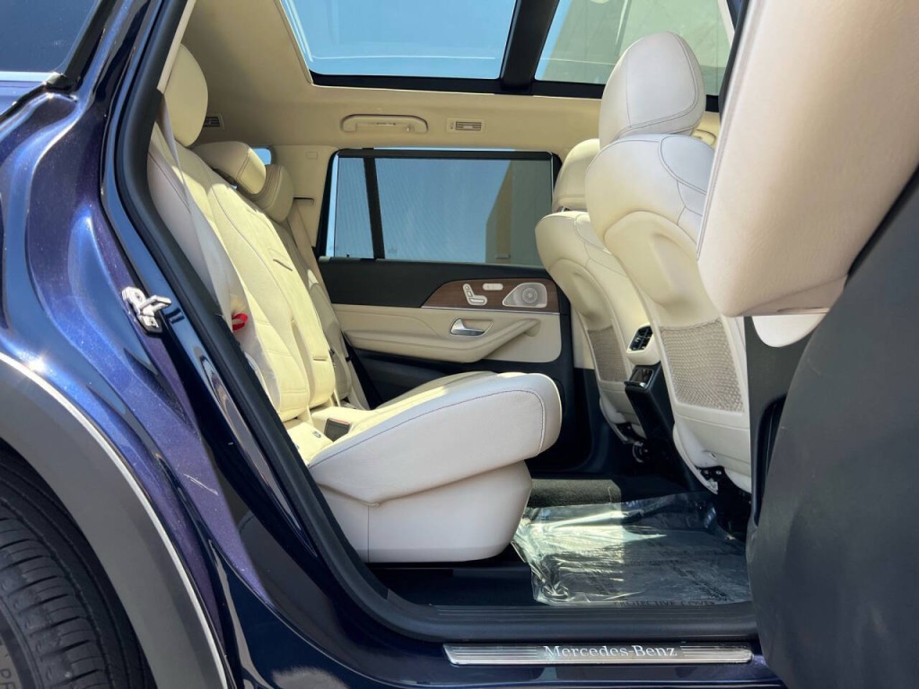 2021 Mercedes-Benz GLS-Class Image 19