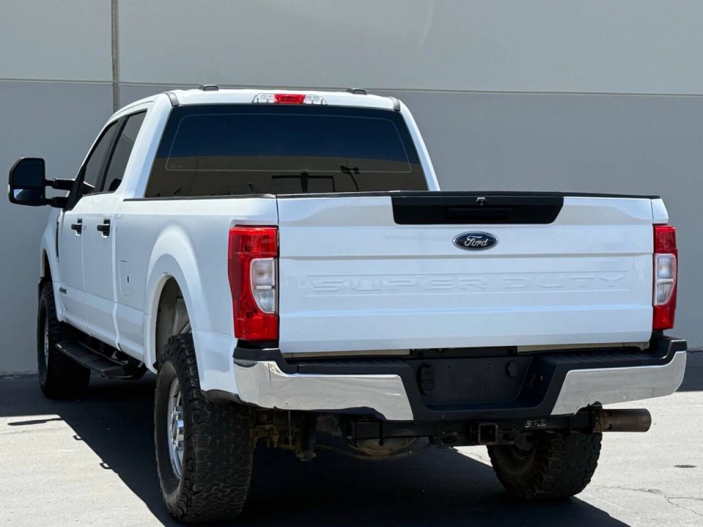 2022 Ford F-250 Image 6