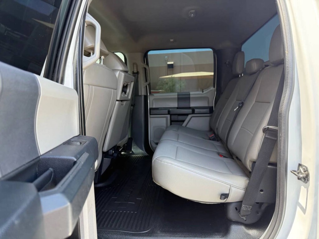 2022 Ford F-250 Image 15