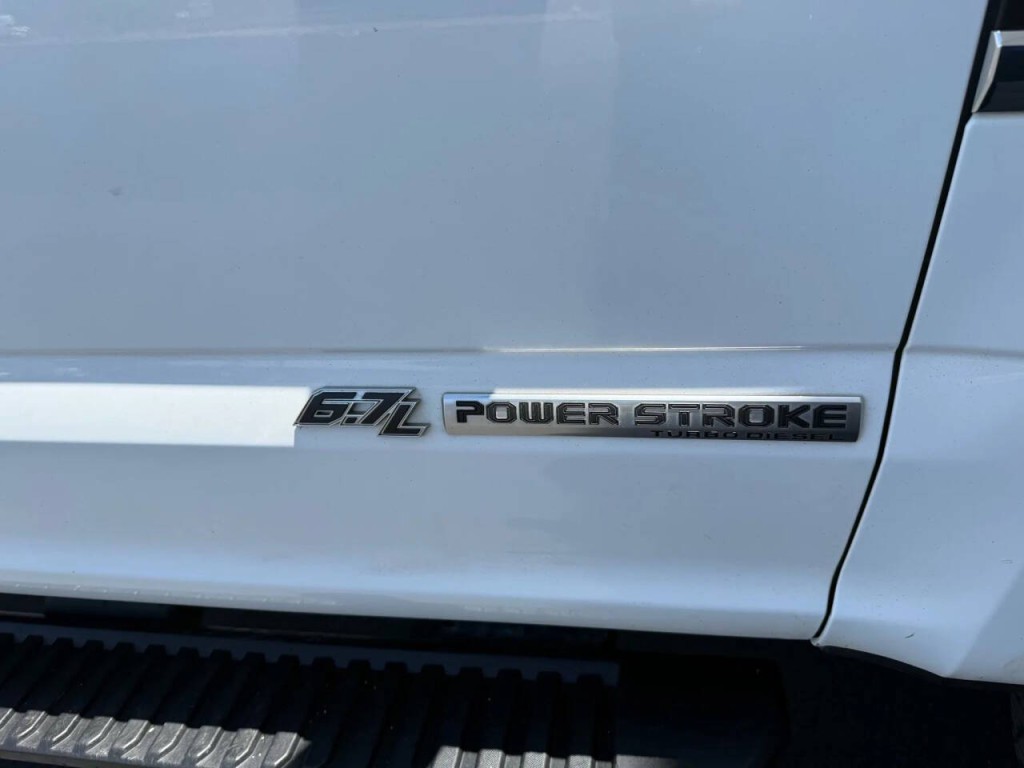 2022 Ford F-250 Image 22