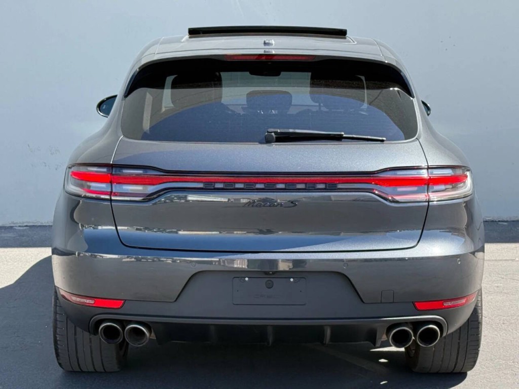 2021 Porsche Macan Image 7