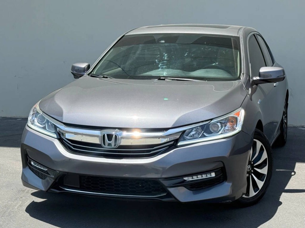 2017 Honda Accord Image 3