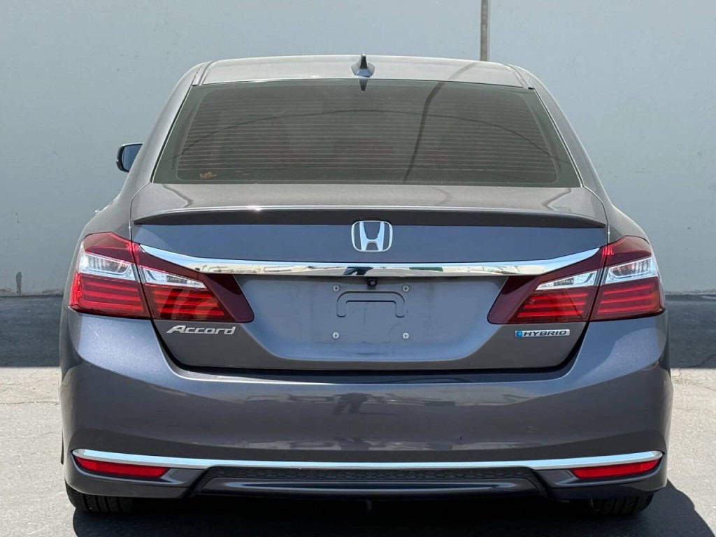 2017 Honda Accord Image 7