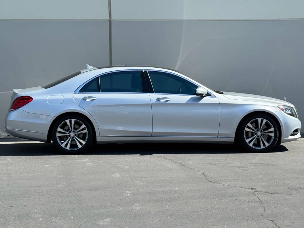 2016 Mercedes-Benz S-Class Image 4