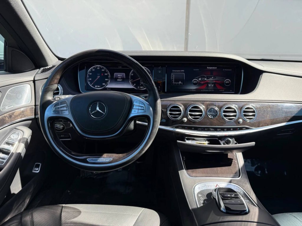 2016 Mercedes-Benz S-Class Image 12