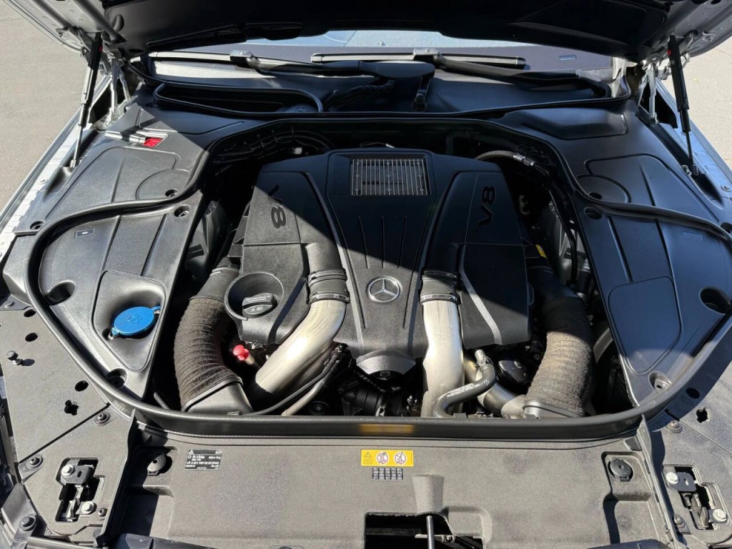 2016 Mercedes-Benz S-Class Image 24