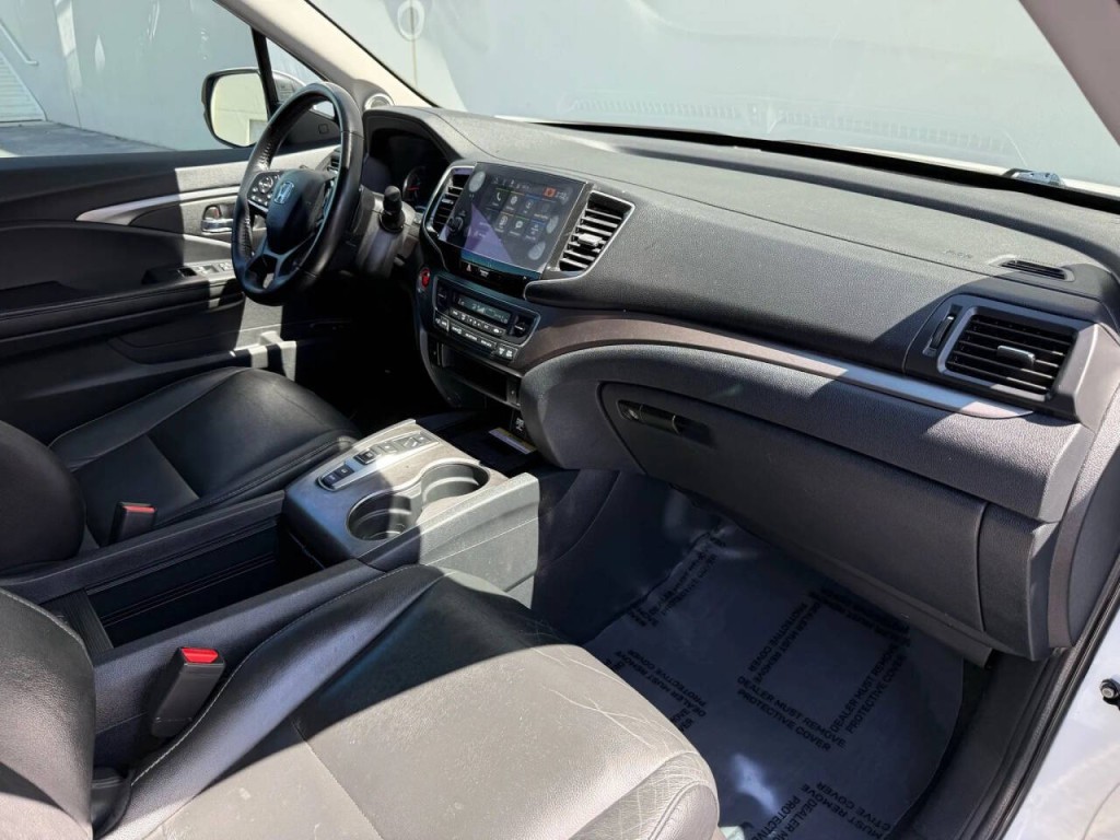 2021 Honda Pilot Image 17