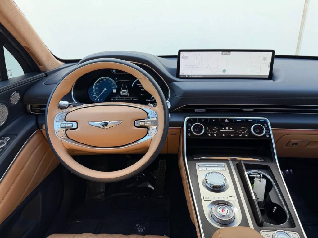 2023 Genesis GV80 Image 12