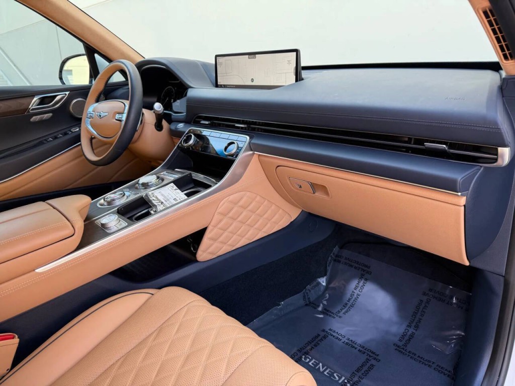 2023 Genesis GV80 Image 19