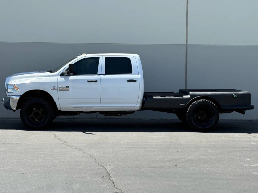 2014 RAM 3500 Image 4
