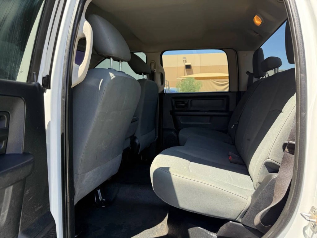 2014 RAM 3500 Image 14