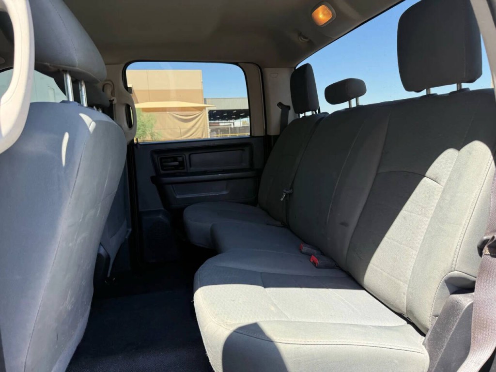 2014 RAM 3500 Image 15