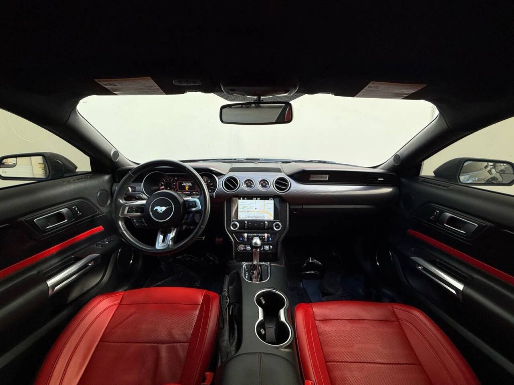 2018 Ford Mustang Image 13