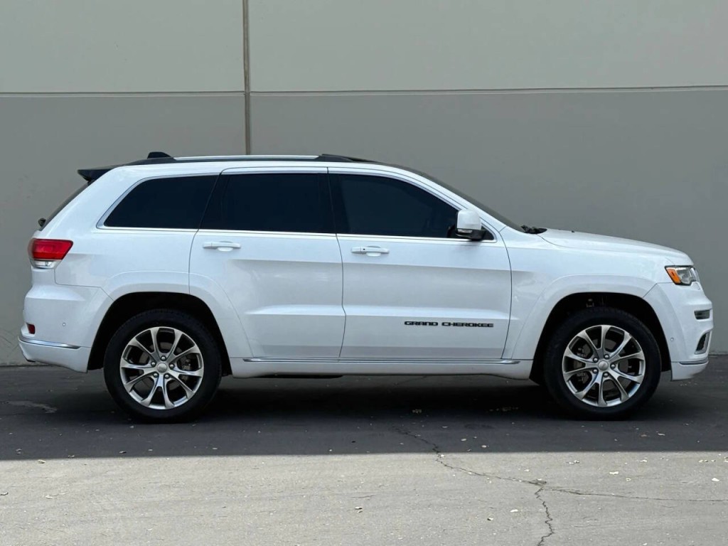 2020 Jeep Grand Cherokee Image 7