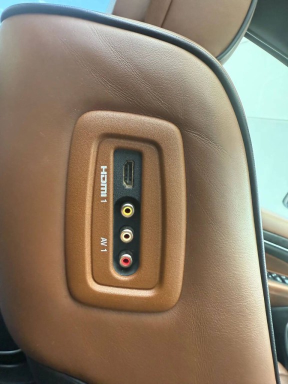2020 Jeep Grand Cherokee Image 15