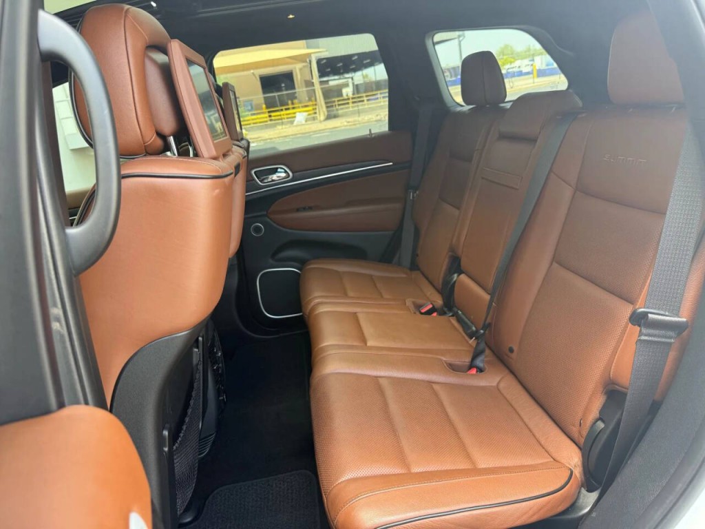 2020 Jeep Grand Cherokee Image 17