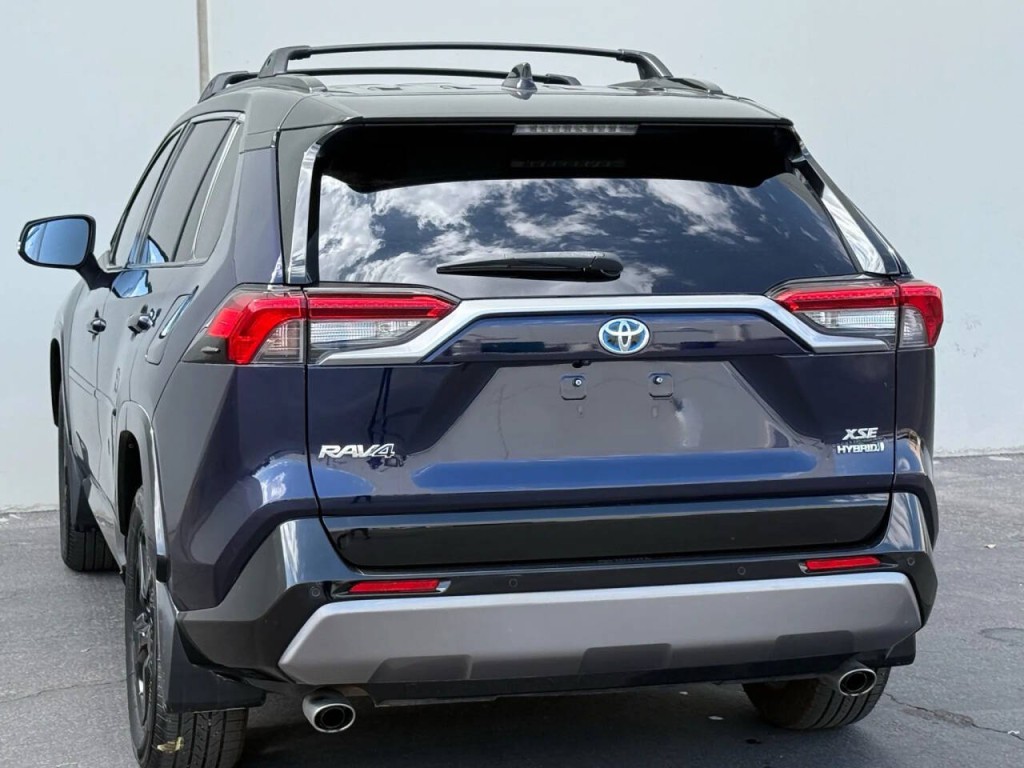 2021 Toyota Rav4 Image 6