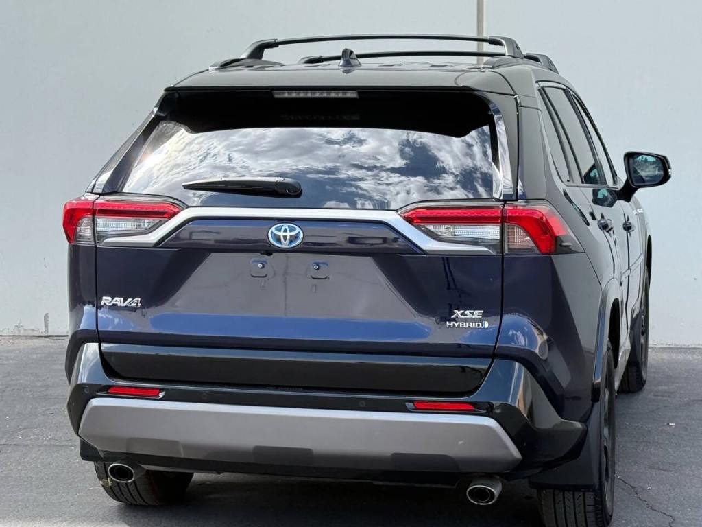 2021 Toyota Rav4 Image 8