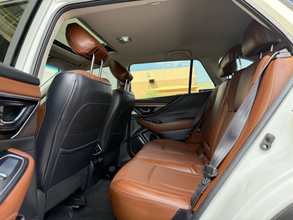 2022 Subaru Outback Image 16