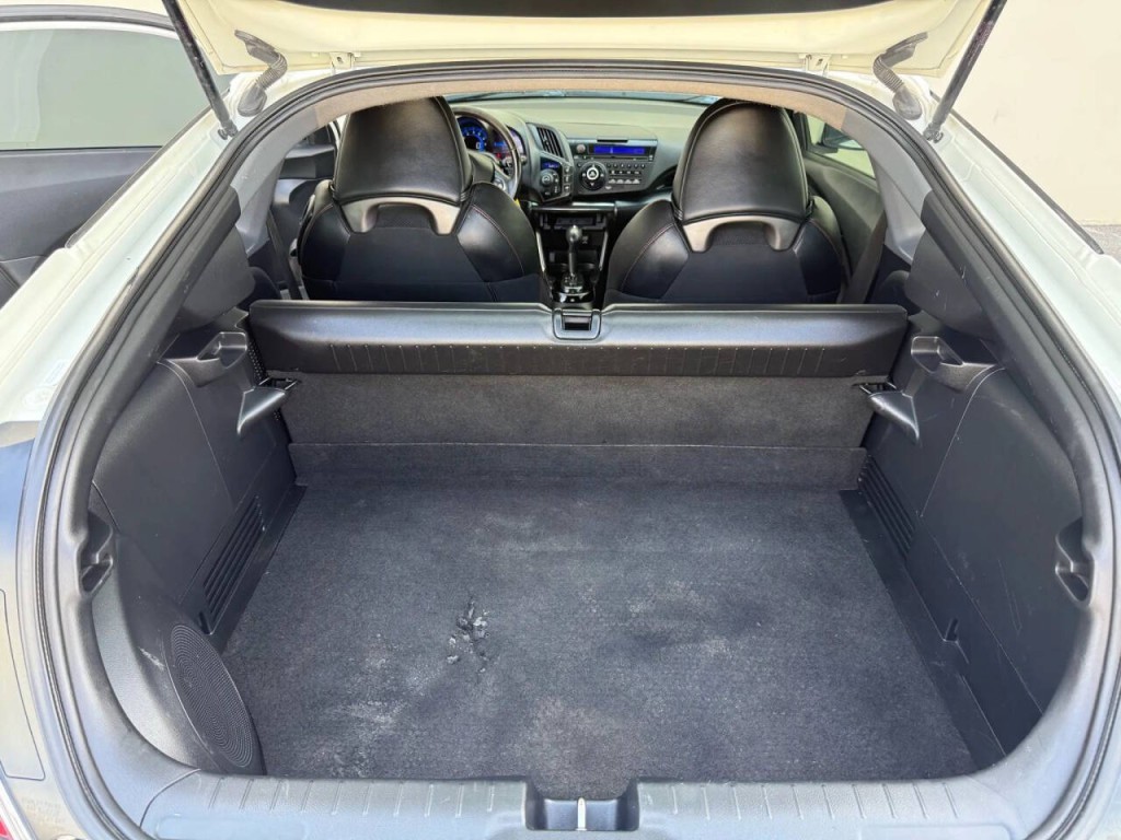 2015 Honda CR-Z Image 15