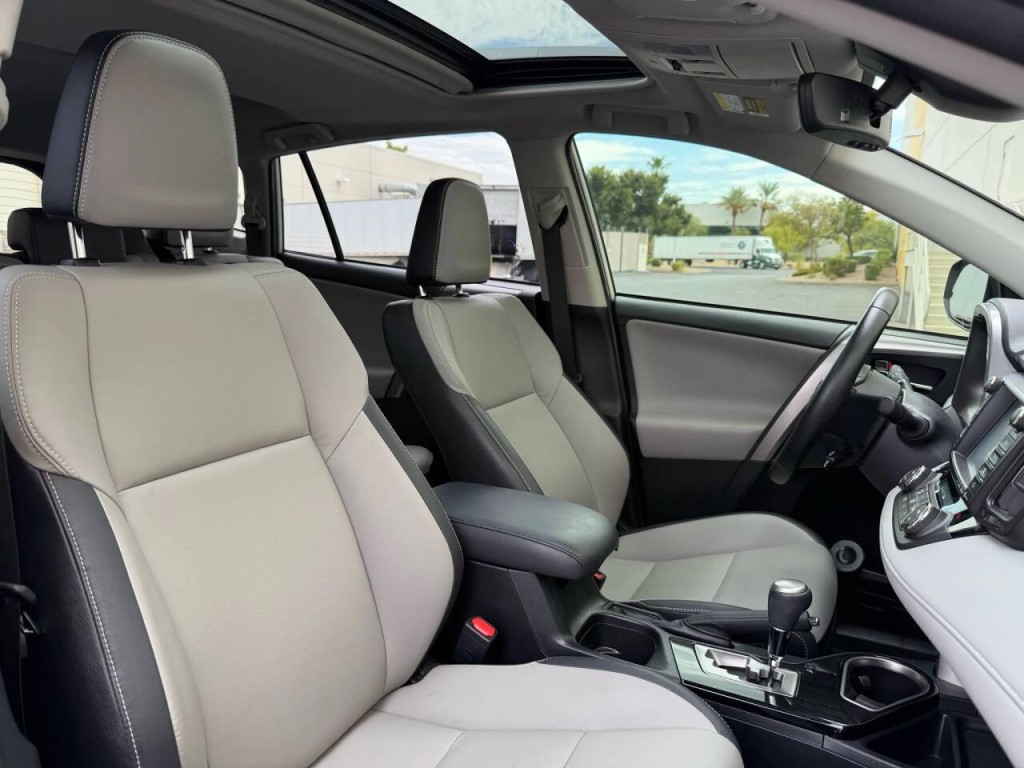 2018 Toyota Rav4 Image 20