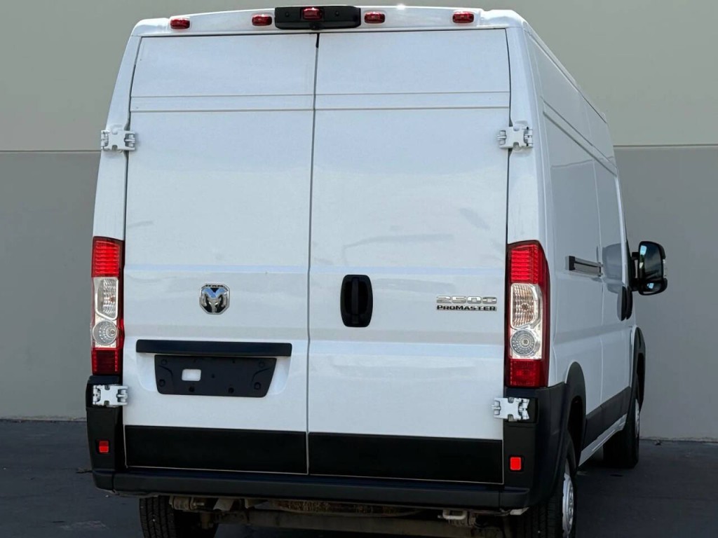 2023 RAM Promaster Image 8