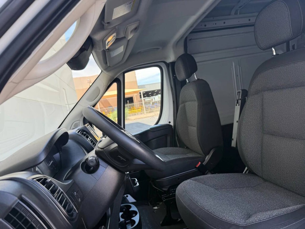 2023 RAM Promaster Image 10